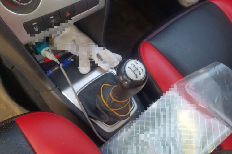 Used CHANGAN KAICHENG Ounuo S 2015 1.5L CNG Model Gear Lever