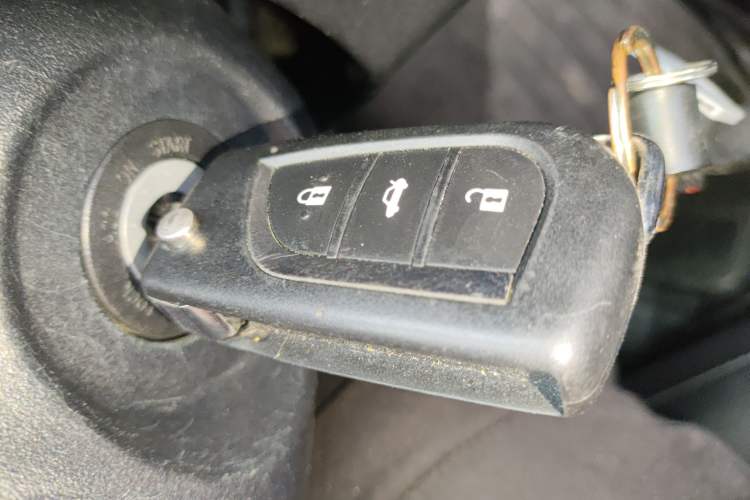 Used Toyota YARiS L Zhi Xuan 2016 Revised 1.5E CVT Charming Edition
