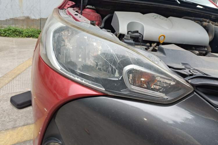 Used Toyota YARiS L Zhi Xuan 2016 Revised 1.5E CVT Charming Edition Right Front Headlight