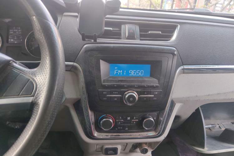 Used Jinbei New Hiace X30L 2019 1.5L Wealth Edition China VI SWC15M