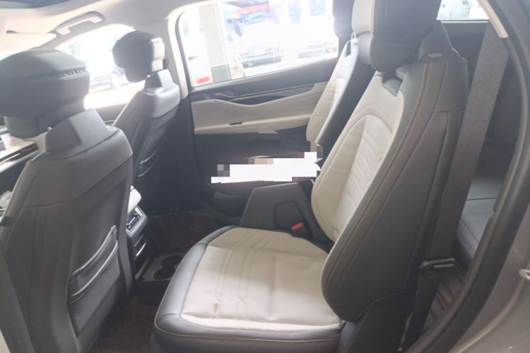 Used Ford Edge 2023 Ford Explorer L 2.0T EcoBoost Four-Wheel Drive 7-Seater Supreme Model Left Rear Seat