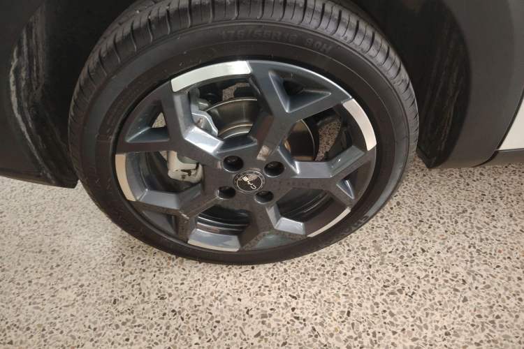 Used BYD Seagull 2025 305 km Free Version Right Rear Wheel Hub