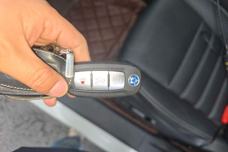 Used Venucia T90 2020 2.0L CVT Smart Connect & Smooth Drive Edition
