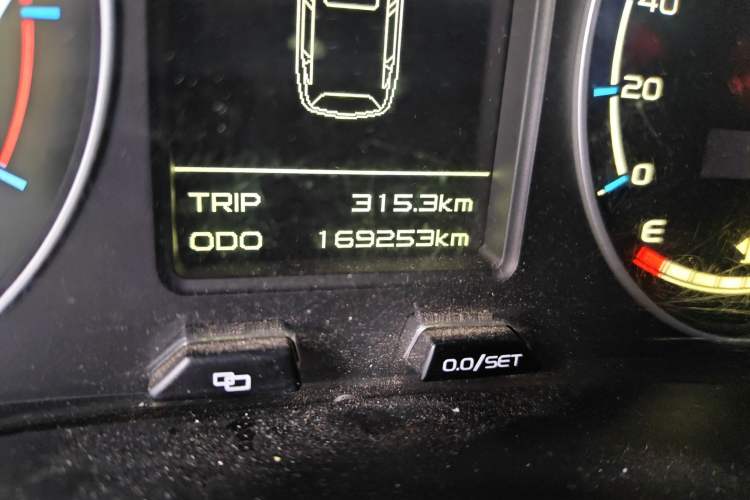 Used Geely Auto Vision X6 2016 1.8L Manual Luxury Model