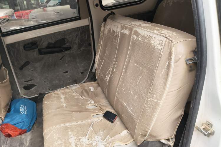 Used Wuling Hongguang 2018 1.5L Classic S Base Model Left Rear Seat