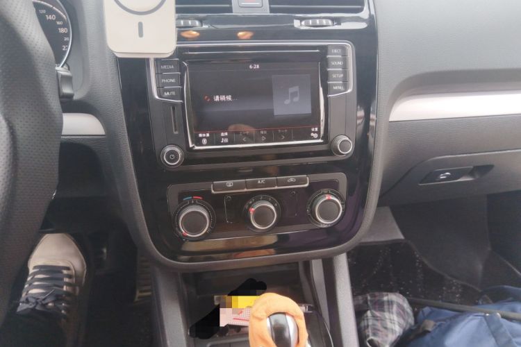 Used Volkswagen Scirocco 2015 1.4TSI Fashion Edition Audio And AC Panel