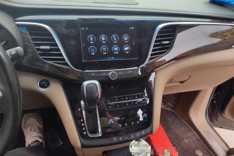 Used Buick GL8 2017 ES 28T Flagship Model China V Standard
