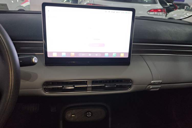 Used Dongfeng NAMMI 01 2024 New Edition 330 Air
