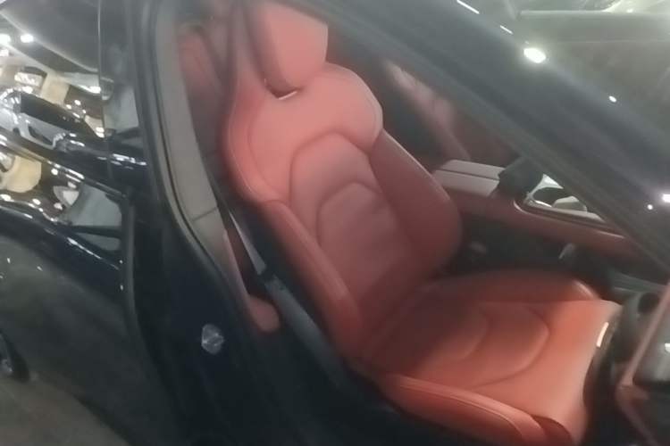 Used Xiaomi Auto SU7 2024 Rear-Drive Long-Range Intelligent Driving Version