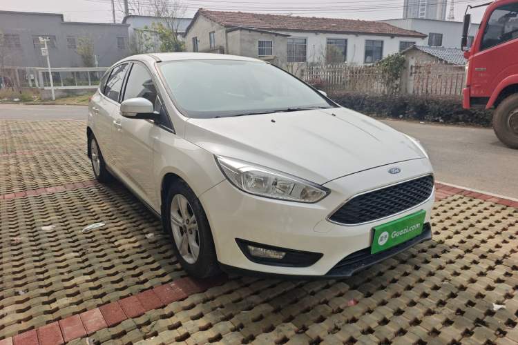 Used Ford Focus 2017 Hatchback 1.6L Automatic Comfort Plus SmartDrive Edition
