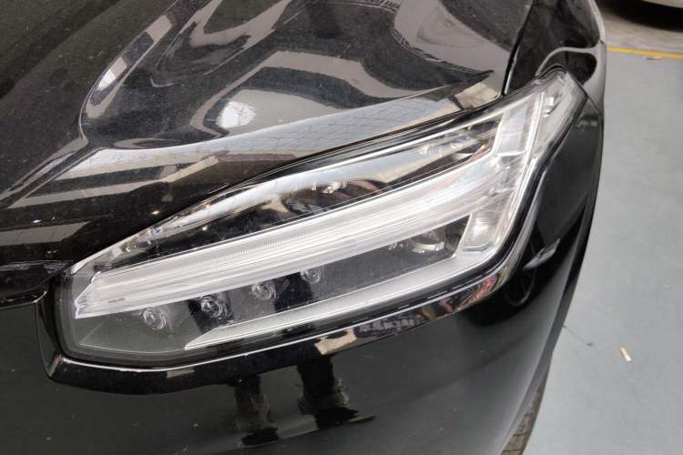 Used Volvo XC90 2020 T5 Smart Drive Luxury Edition 5 Seats
