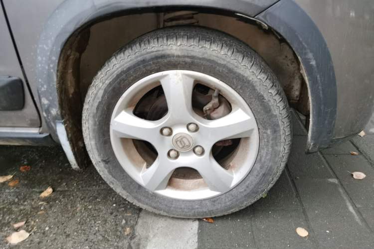 Used Suzuki Wagon R X5 2013 Cruise Edition 1.4L VVT Luxury Model China IV Standard Right Front Wheel Hub