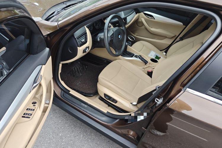 Used BMW X1 2013 sDrive18i Leading Model

