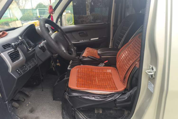 Used CHANGAN KAICHENG Star 9 2020 1.5L Standard-Model 7-Seater Bus China VI Emission Standard DAM15KR
