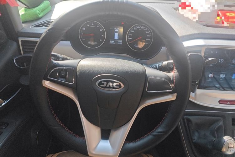 Used JAC Refine M4 2021 2.0L Manual Comfort Edition Steering Wheel