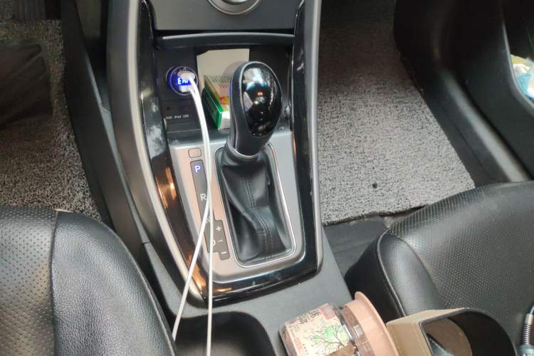 Used Hyundai Elantra (5th Generation / Langdong) 2015 1.6L Automatic Luxury Model
