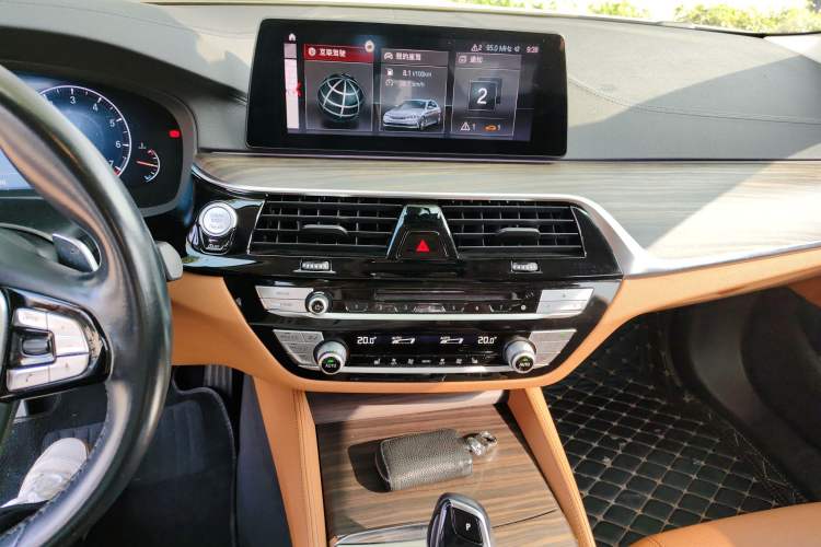 Used BMW 5 Series 2018 Revised Version 530Li Leading Edition Luxury Package