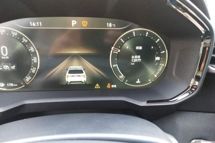 Used Lynk & Co 01 2021 2.0TD Four-Wheel Drive Hype-Halo Odometer Close Up