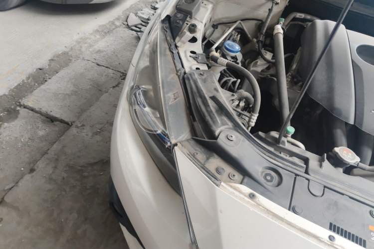 Used Mazda 3 Axela 2016 Sedan 1.5L Automatic Luxury Model