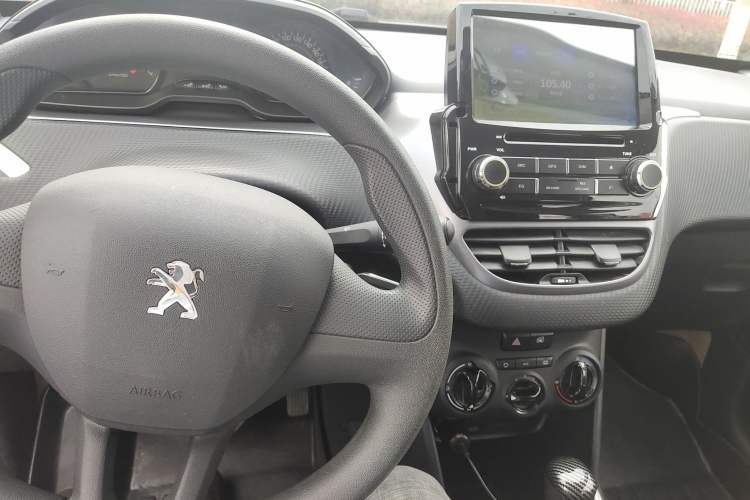 Used Peugeot 2008 2014 1.6L Automatic Trend Edition