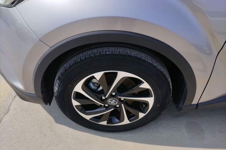 Used Toyota IZOA 2020 2.0L Enjoy Edition
