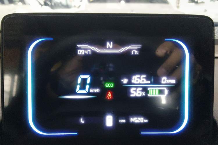 Used CHANGAN NEVO Lumin 2023 301km Honey Dew Edition