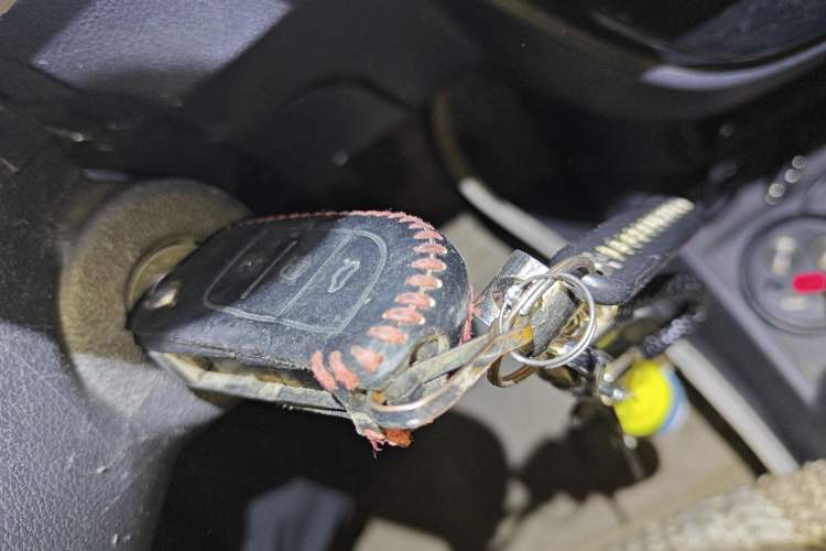 Used Oshan Olisway 2013 1.2L Manual Elite Model
