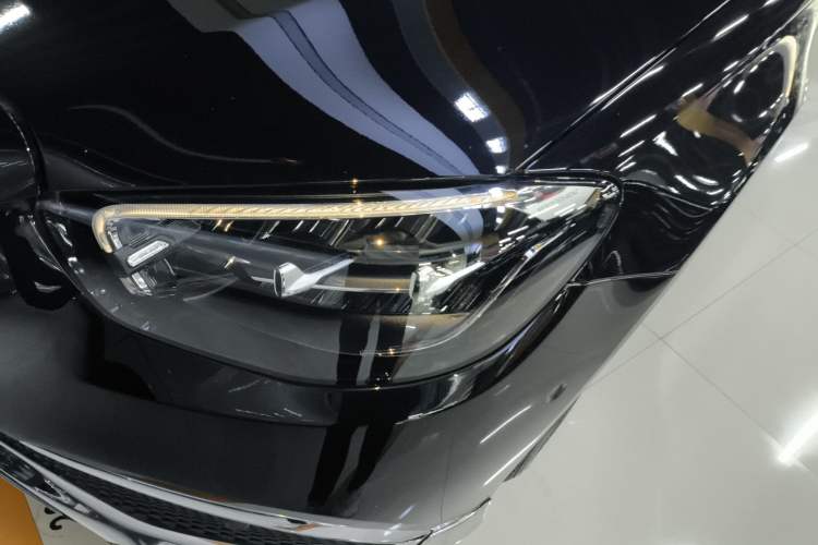 Used Mercedes-Benz E-Class 2022 Second Facelift E 300 L Luxury Edition