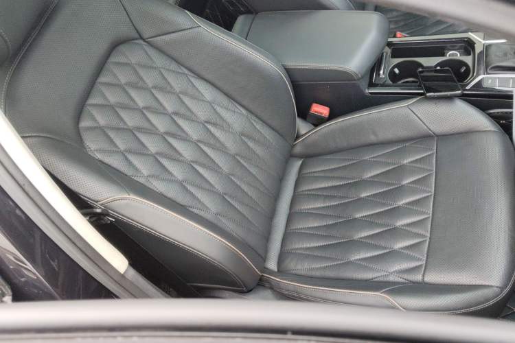 Used Volkswagen Passat 2019 330TSI Luxury Edition China V Standard