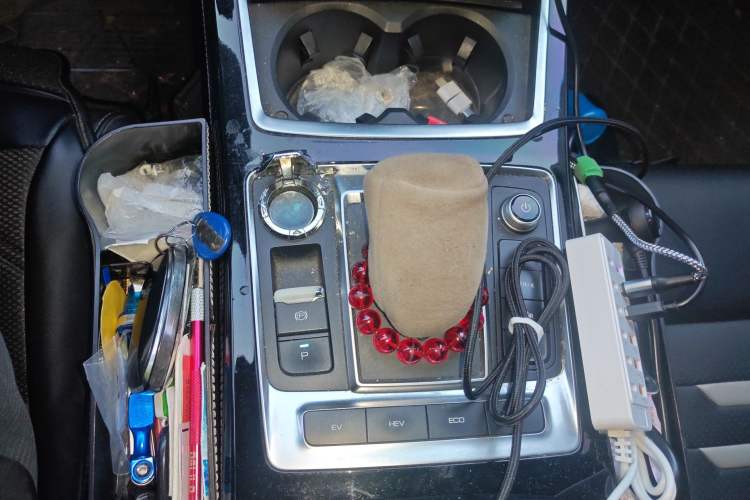 Used BYD Qin Pro New Energy 2019 DM Super Edition 1.5TI Automatic Smart Connect X-Trail Model China VI Standard Gear Lever