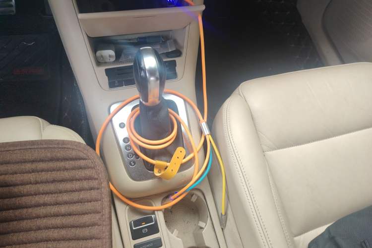 Used Volkswagen Tiguan 2012 1.8TSI Automatic Two-Wheel Drive Trend Edition Gear Lever