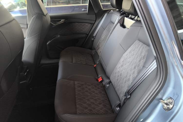 Used Audi Q4 e-tron 2023 50 e-tron quattro Creation Edition
