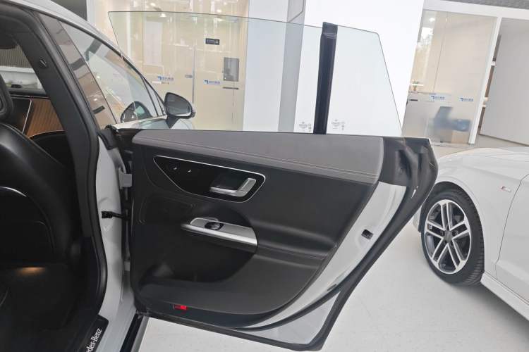 Used Mercedes-Benz EQE 2022 350 Luxury Edition