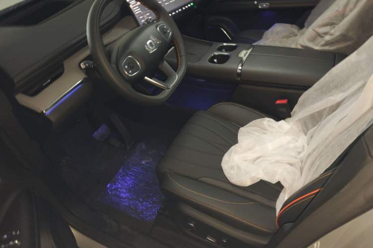 Used CHANGAN NEVO Q07 2025 215 Prestige Edition
