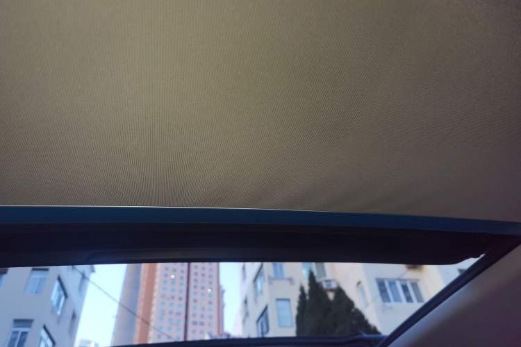 Used Volkswagen Tiguan L 2019 330TSI Automatic Two-Wheel Drive Smart Luxury Version China V Emission Standard