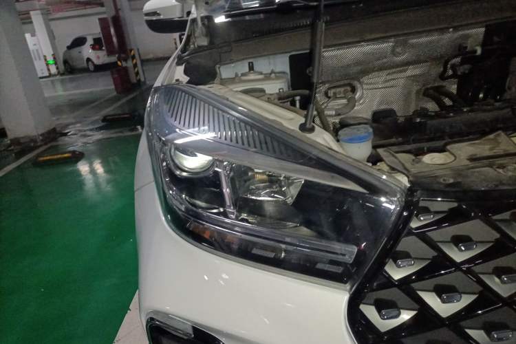 Used Chery Tiggo 5x 2022 Superhero Edition 1.5L Manual Fashion Model
