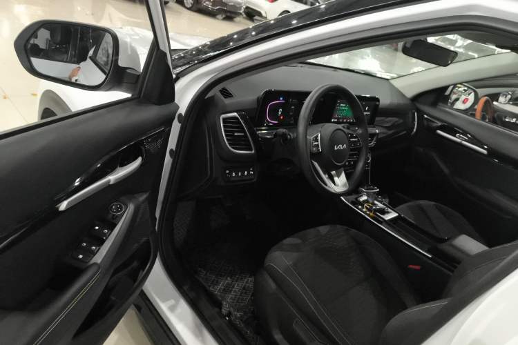 Used Kia Seltos 2023 1.5L CVT Comfort Edition
