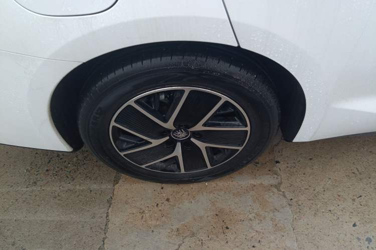 Used BYD Qin L 2024 DM-i 120KM Beyond Model Exterior 5