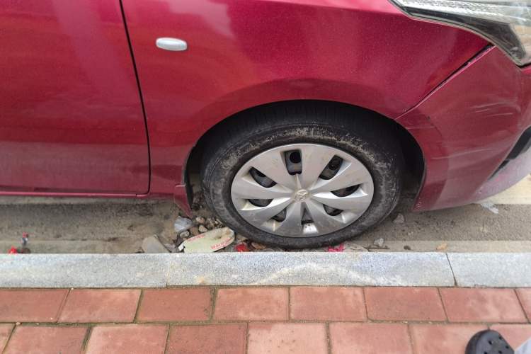 Used Toyota YARiS L Zhi Xuan 2014 1.3E Automatic Charm Edition
