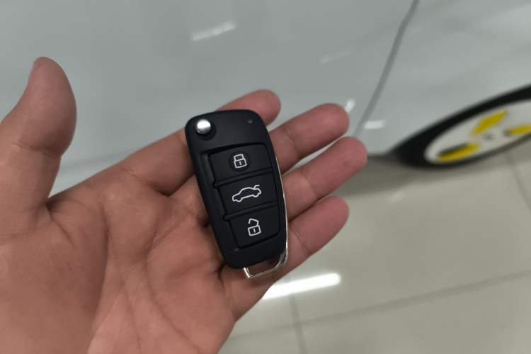 Used Chery QQ Ice Cream 2023 170km Milkshake – Lithium Iron Phosphate