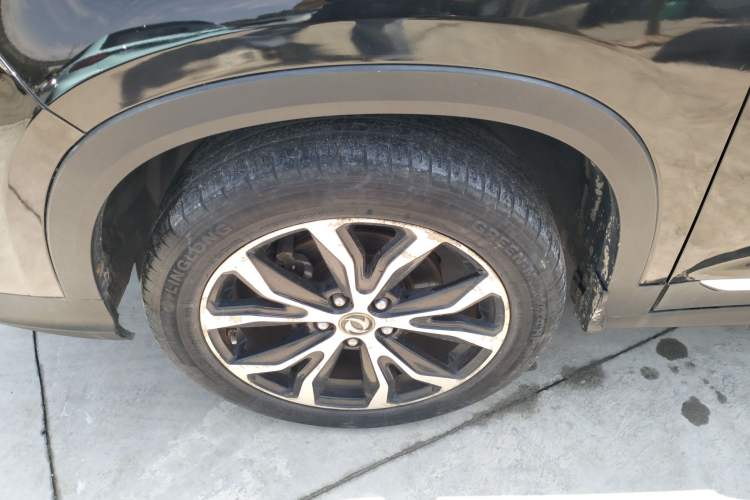 Used FORTHING Joyear X5 2017 Jingxiang Series 1.5T CVT Luxury Model Left Front Wheel Hub