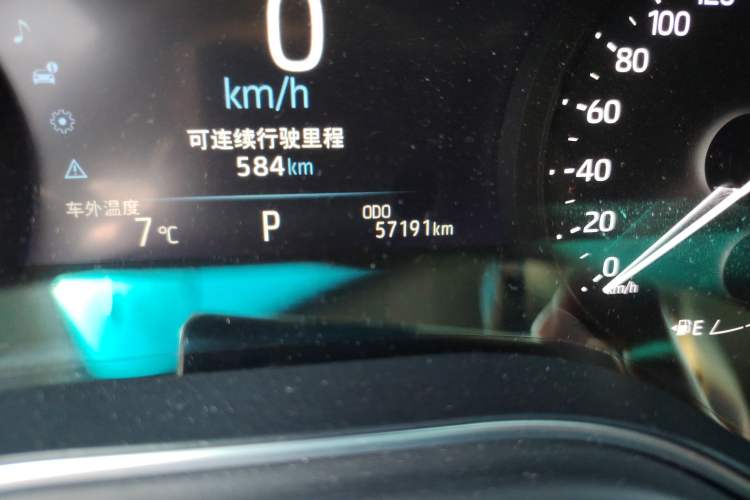 Used Toyota Avalon 2019 2.0L Luxury Edition China VI Standard