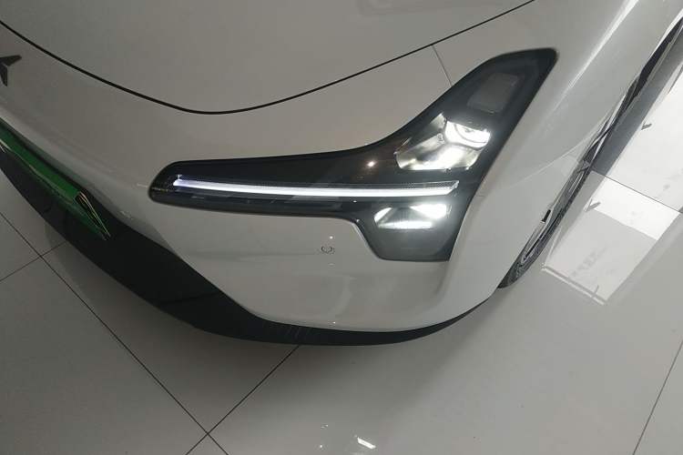 Used XPeng MONA M03 2025 502 Long-Range Max Left Front Headlight