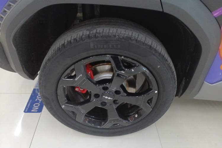 Used Formula Leopard Titanium 3 2025 Model Facelifted 501 km Four-Wheel Drive Drone Edition