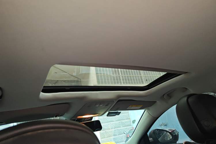 Used Buick Regal 2015 1.6T Elite Tech Model
