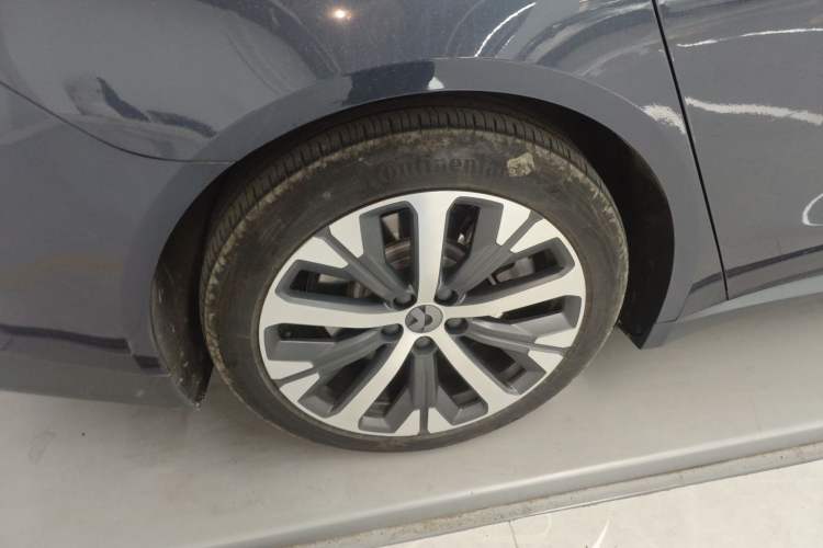 Used Nio ET7 2024 75 kWh Executive Signature Edition
