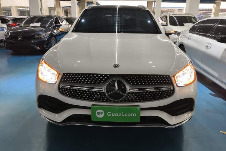 Used Mercedes-Benz GLC 2020 Facelift GLC 260 L 4MATIC Luxury Edition
