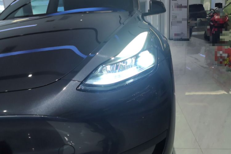 Used Tesla Model Y 2024 Rear-Wheel-Drive Version Left Front Headlight