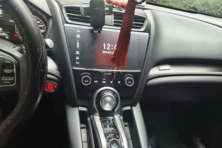 Used Acura CDX 2019 1.5T Two-Wheel Drive Comfort Edition Audio And AC Panel