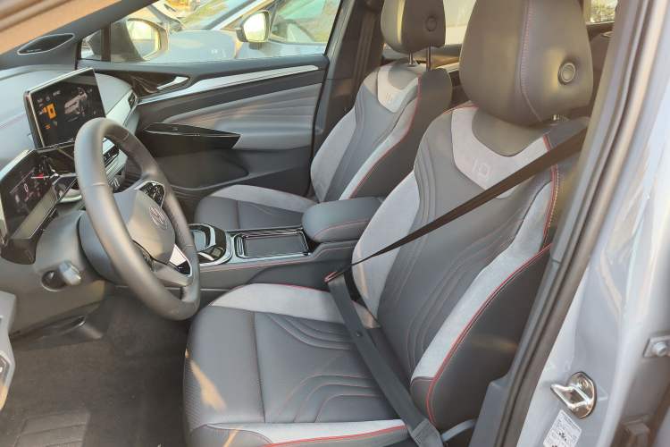 Used Volkswagen ID.4 CROZZ 2024 PRIME